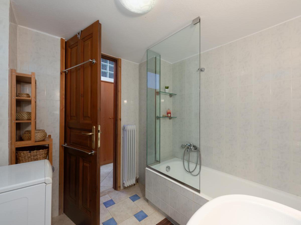 Aura Traditional Apartment Prinés Eksteriør billede